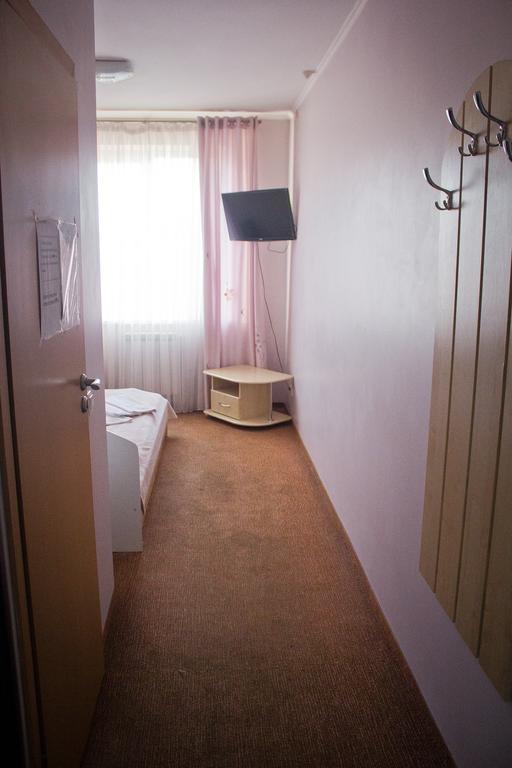 Motel イヴァーノ＝フランキーウシク 部屋 写真