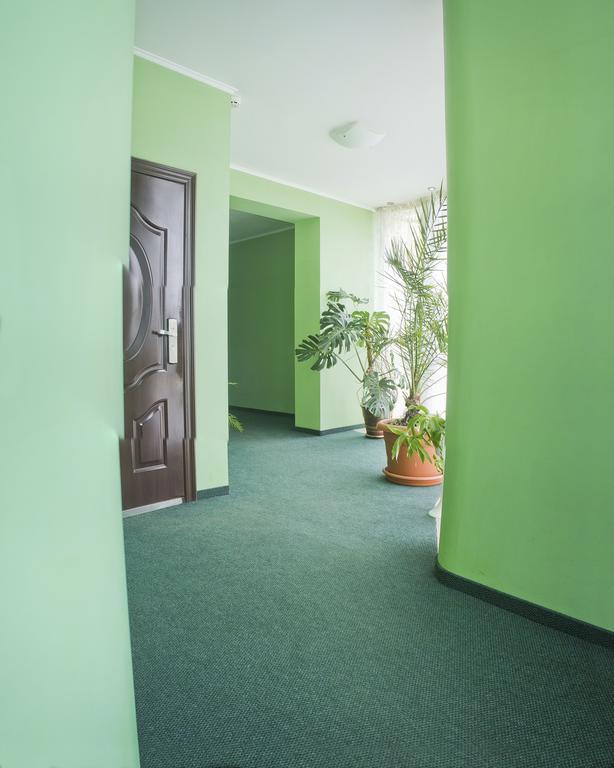 Motel イヴァーノ＝フランキーウシク 部屋 写真